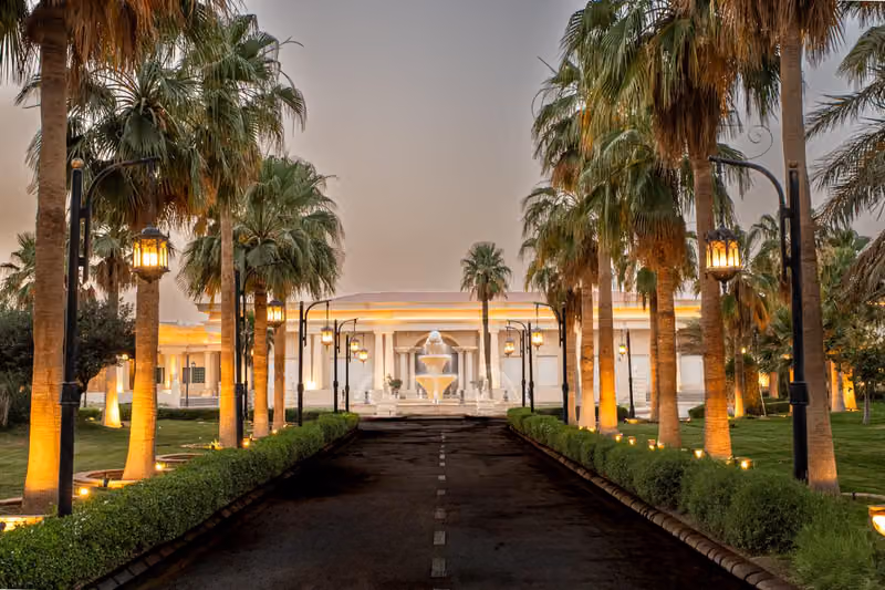 Nagwa resort منتجع نقوة