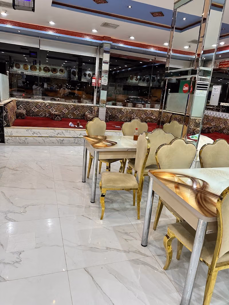Naheer Restaurant