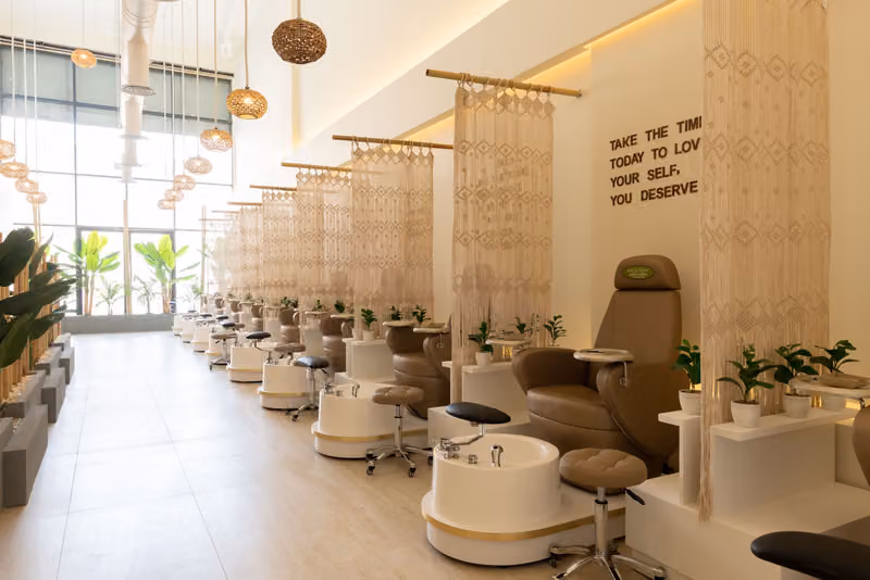 NAILS • GLOW Spa & Salon AlRawdah