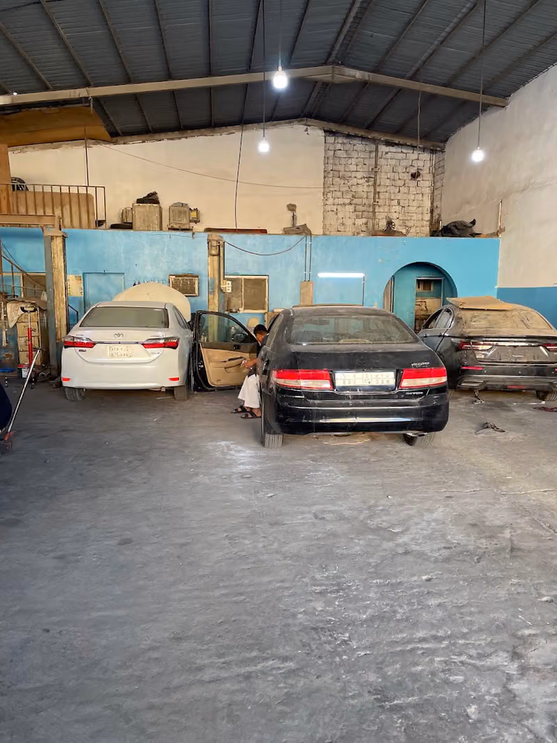 Nawal Car workshop ورشة نوال للسيارات