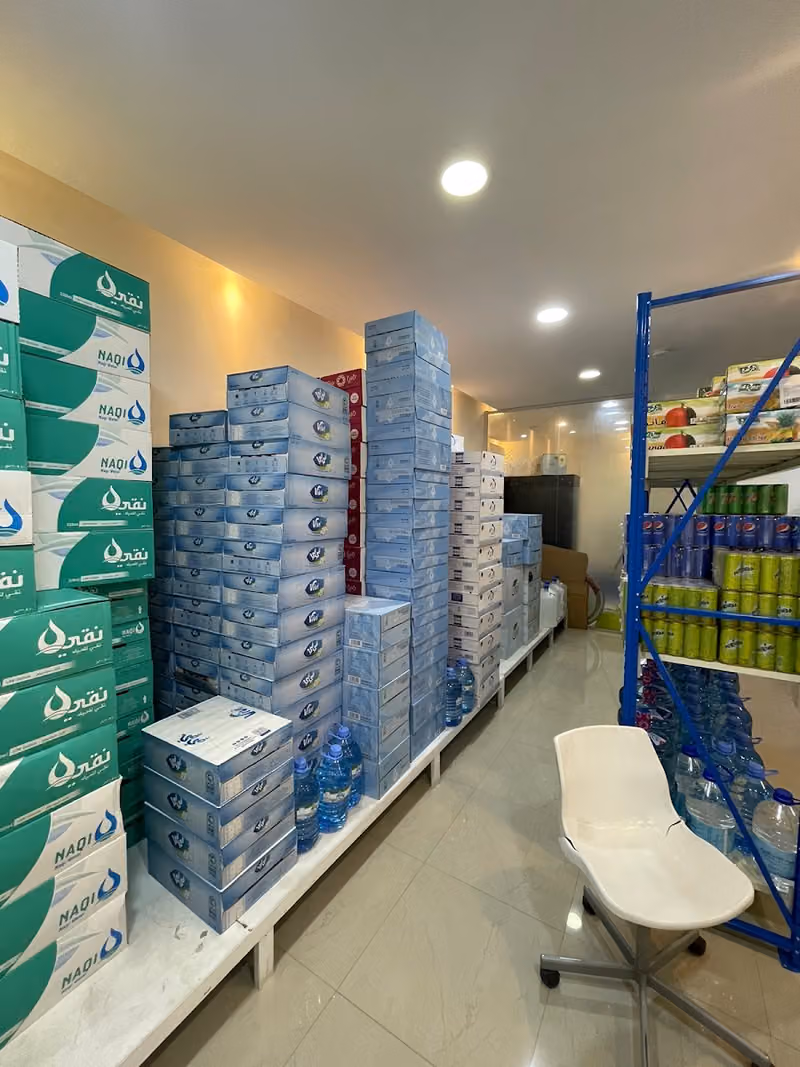 نبع للمياه و المرطبات