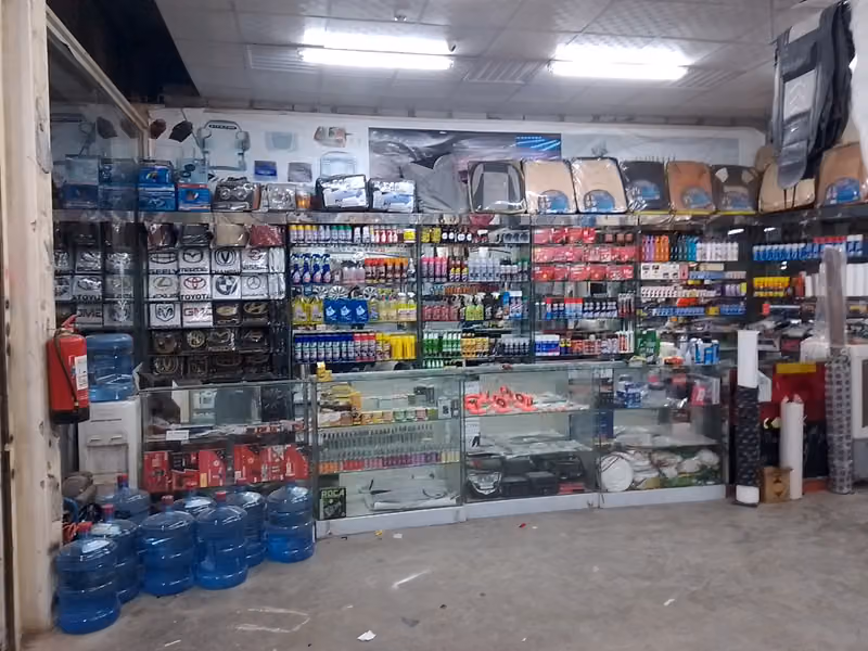 نبراس للزينة السيارات