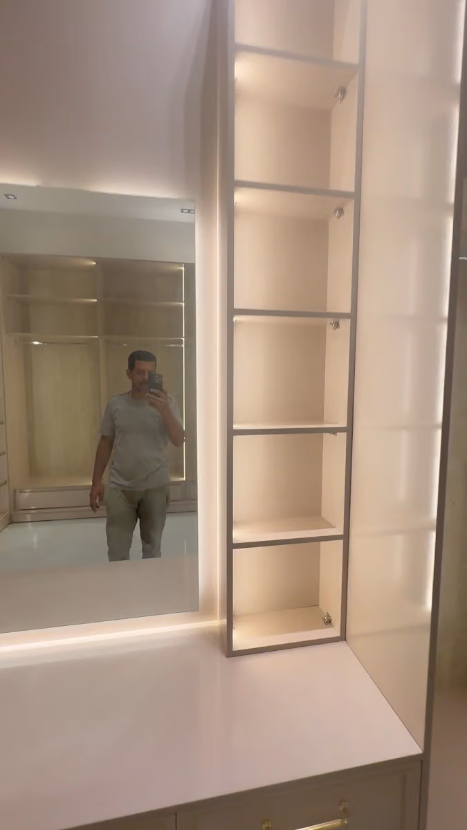 نجار ديكور وموبيليا