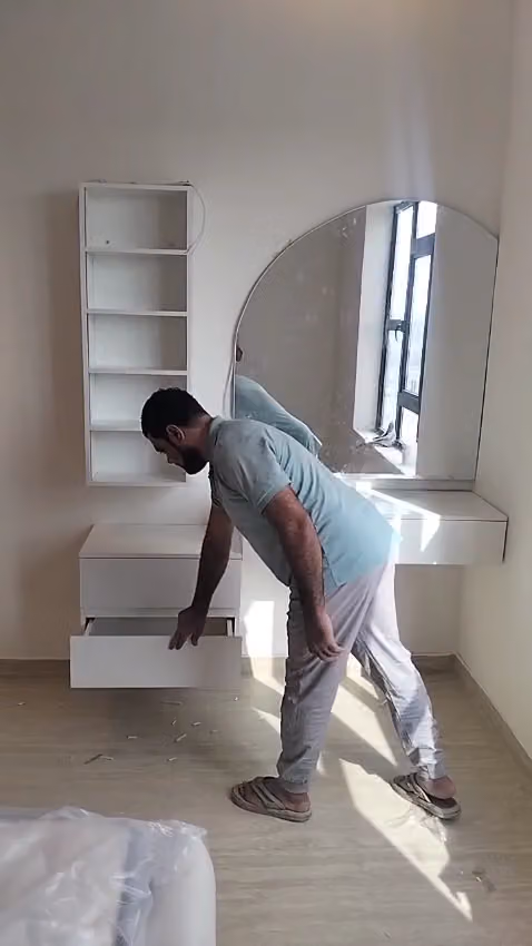 نجار سامح
