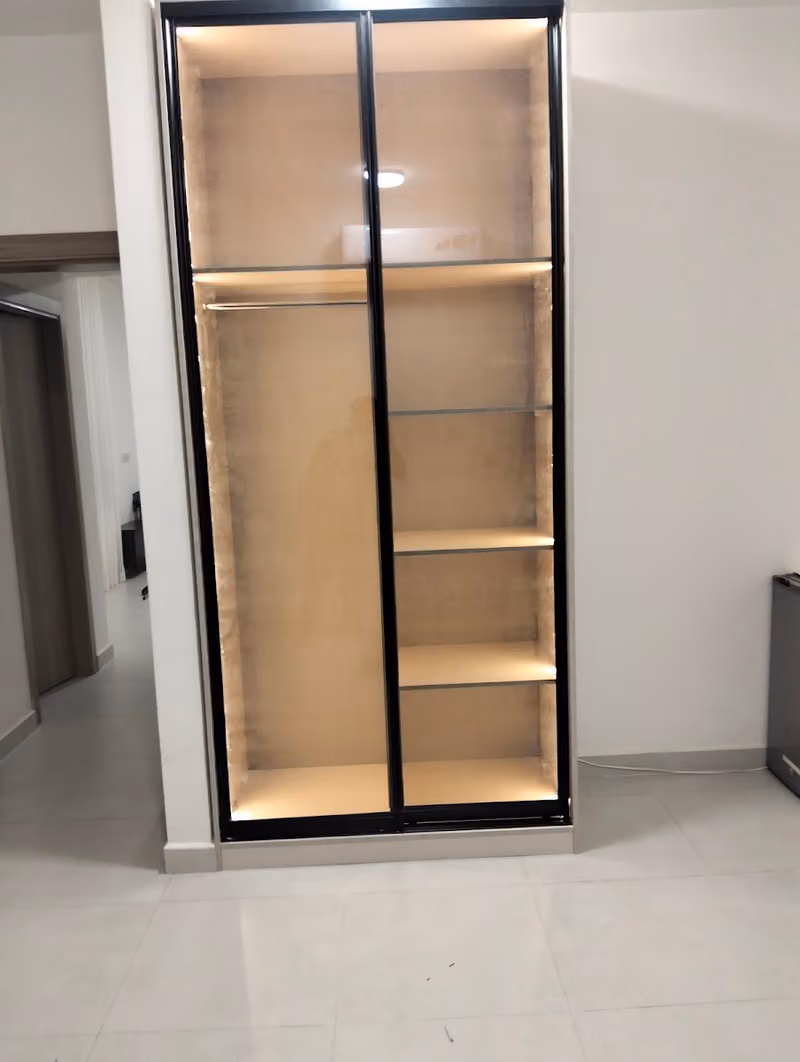 نجار شامل ابو ابراهيم