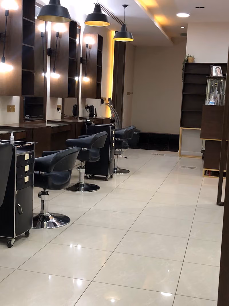 Noor Elaf beauty center