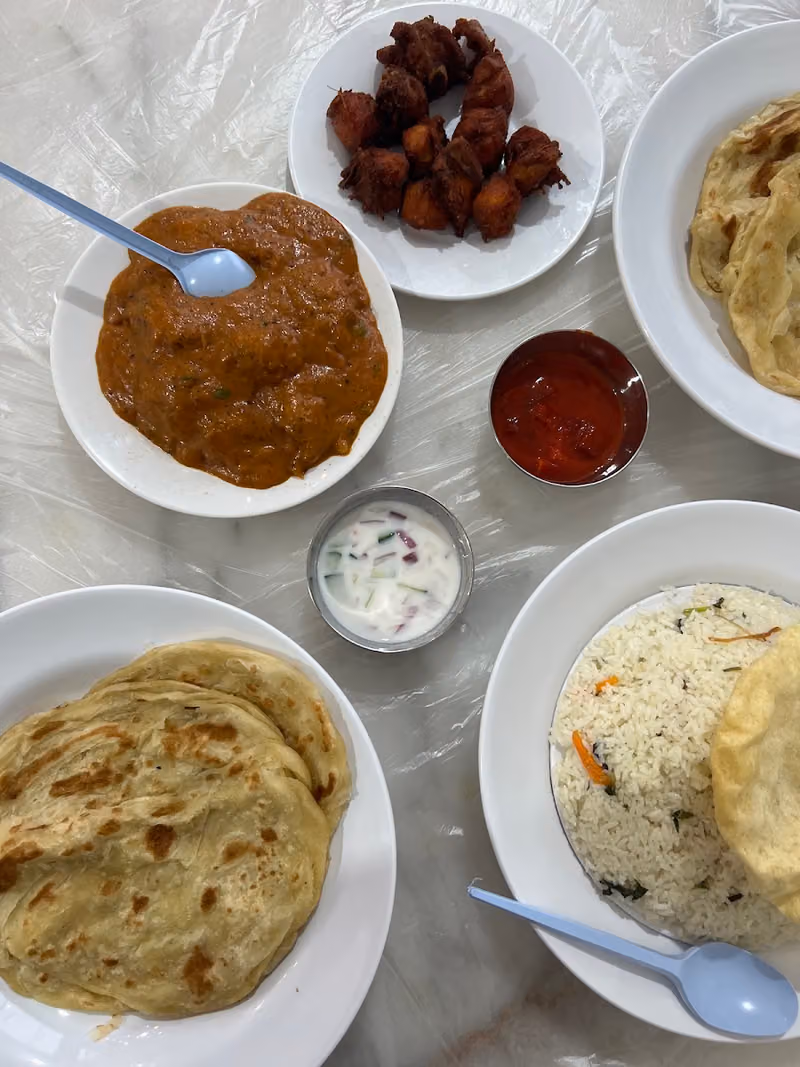 NOORA AL SHARQ INDIAN RESTAURANT AL RIMAAL