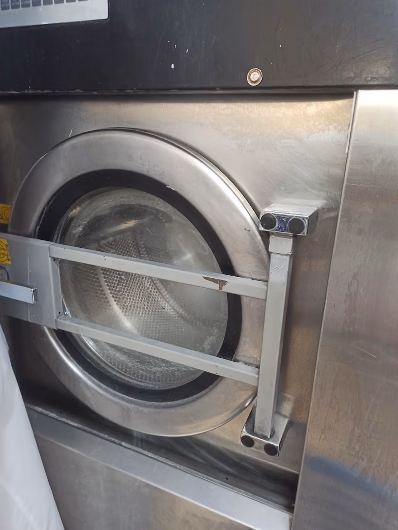 NOORA LAUNDRY