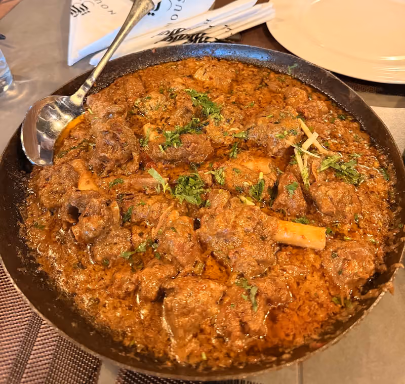 Noush Restaurant
