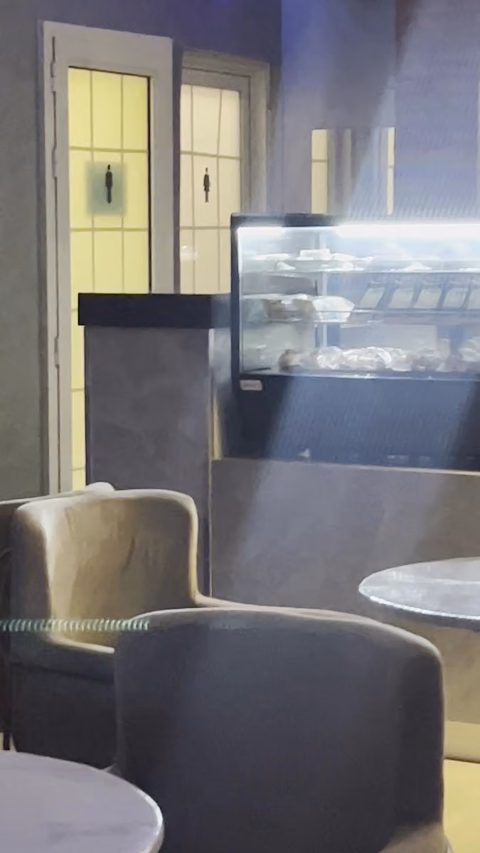 Nov27 cafe shop مقهى شيشه نوفمبر 27