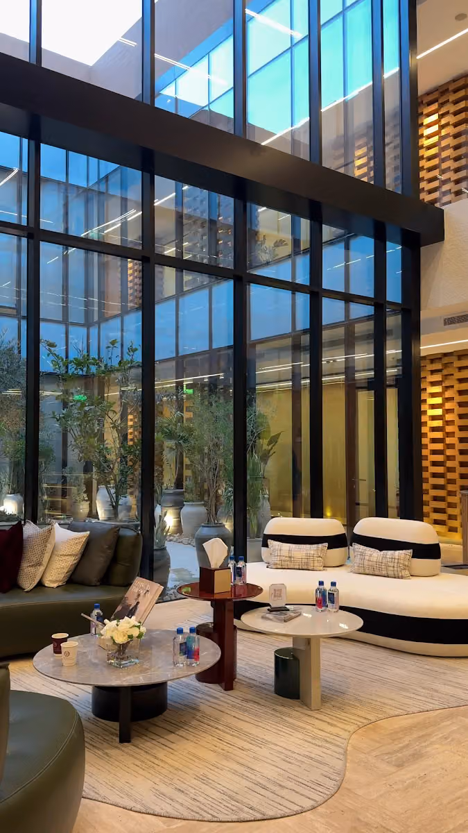 NOYA CLINIC AL-NAKHEEL / عيادات نويا النخيل
