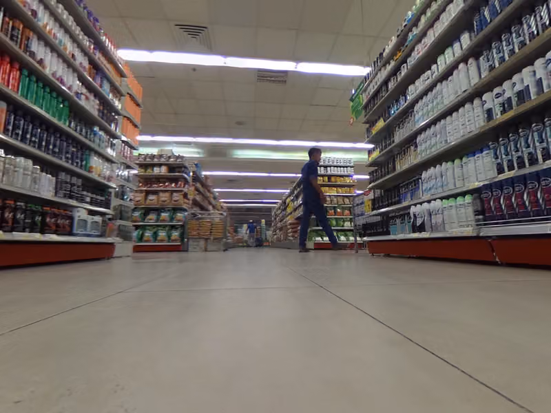Nesto Hypermarket Batha