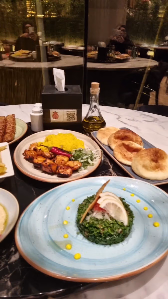 Nurr Restaurant