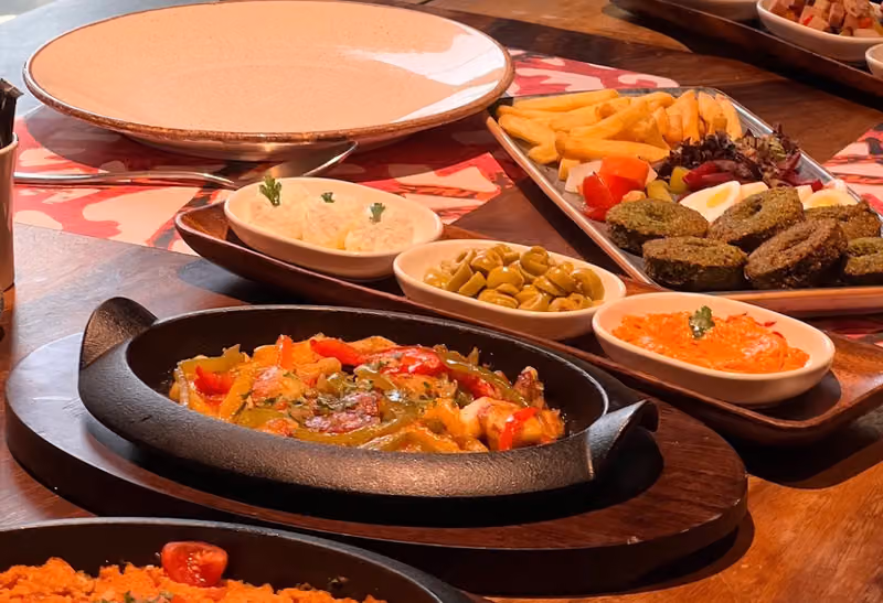 Nurr Restaurant