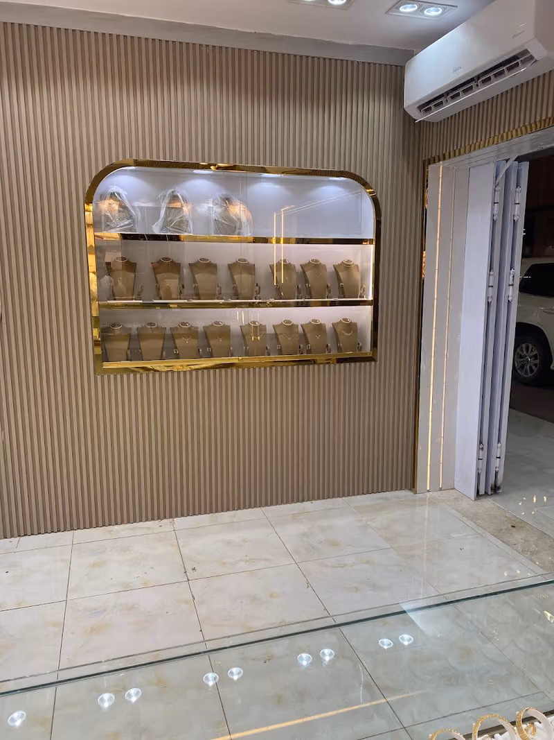 نوادر دارين لبيع وشراء الذهب