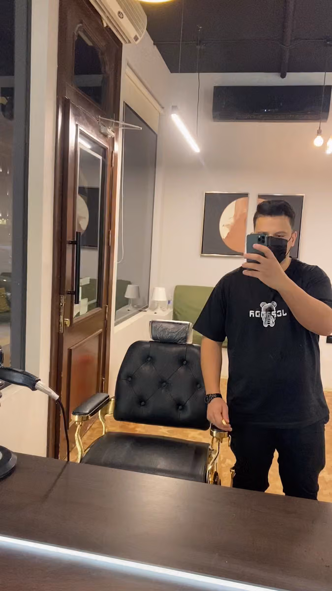 O’clock Barbershop | صالون اوكلوك للحلاقة الرجالية