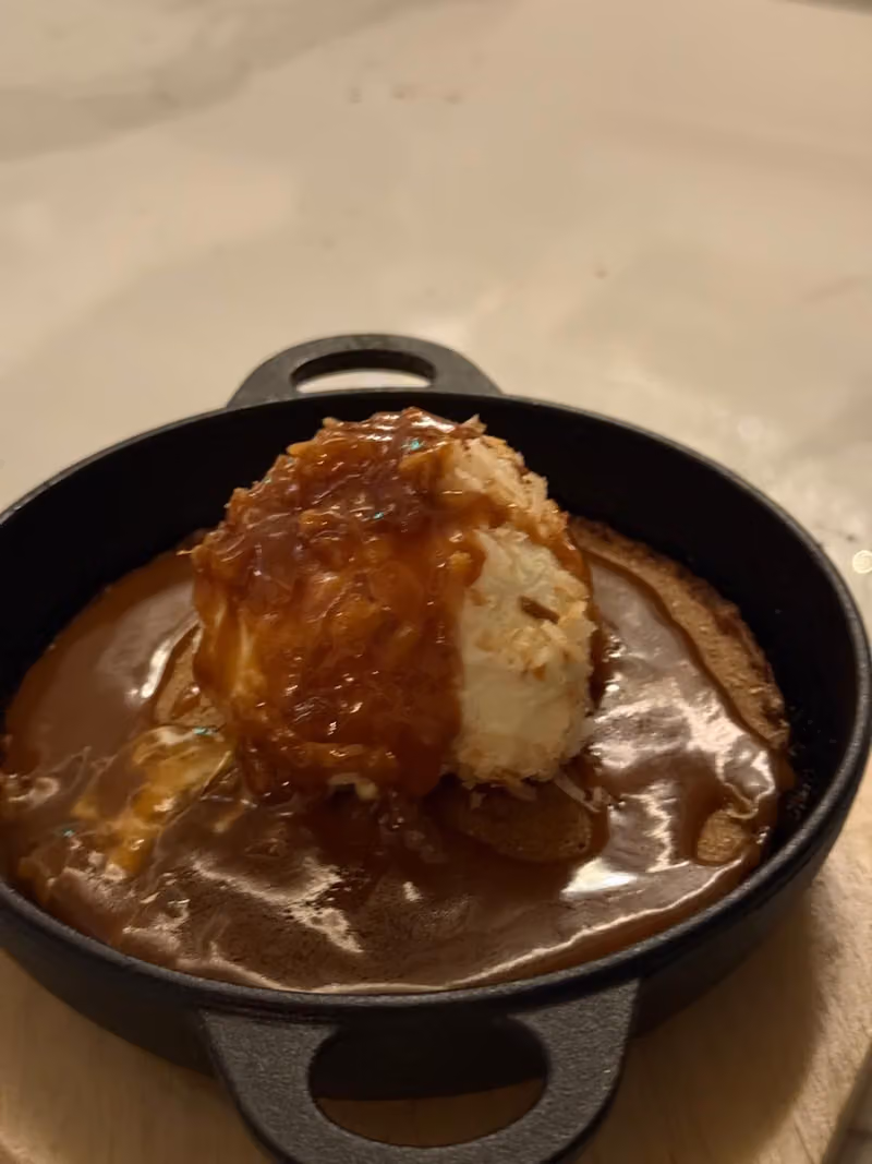 OCTAVIA LOUNGE اوكتافيا لاونج