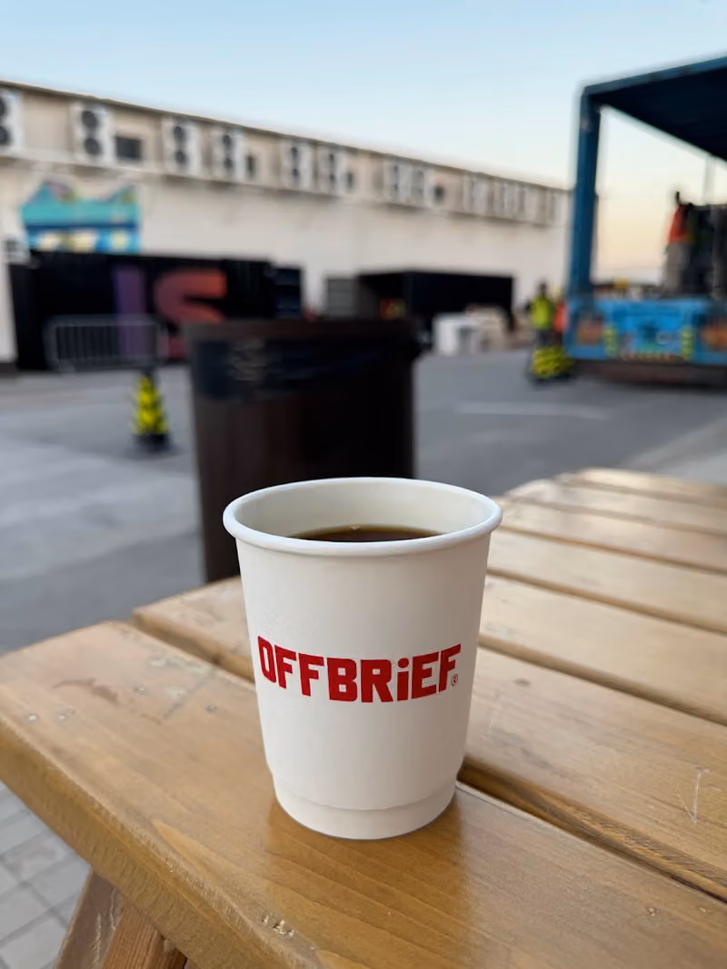 OFFBRiEF Cafe