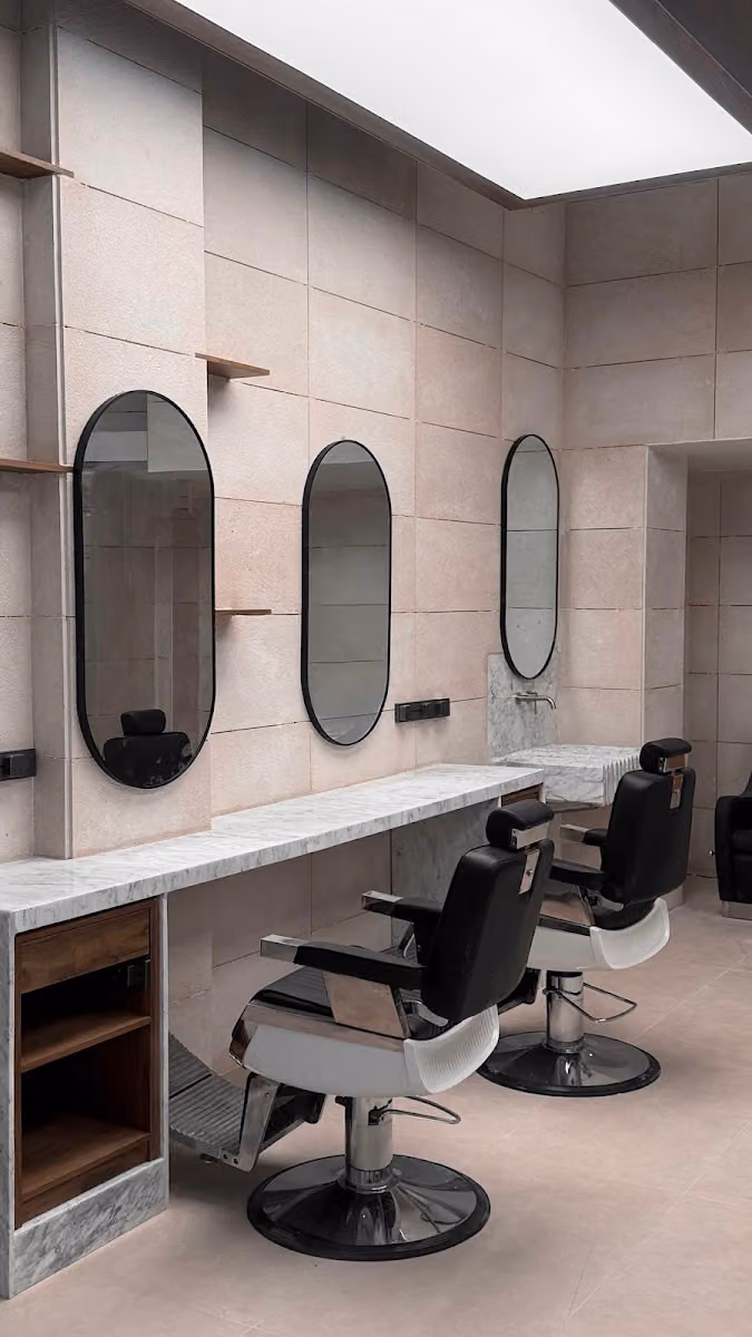 Ogi Barbershop Roshen