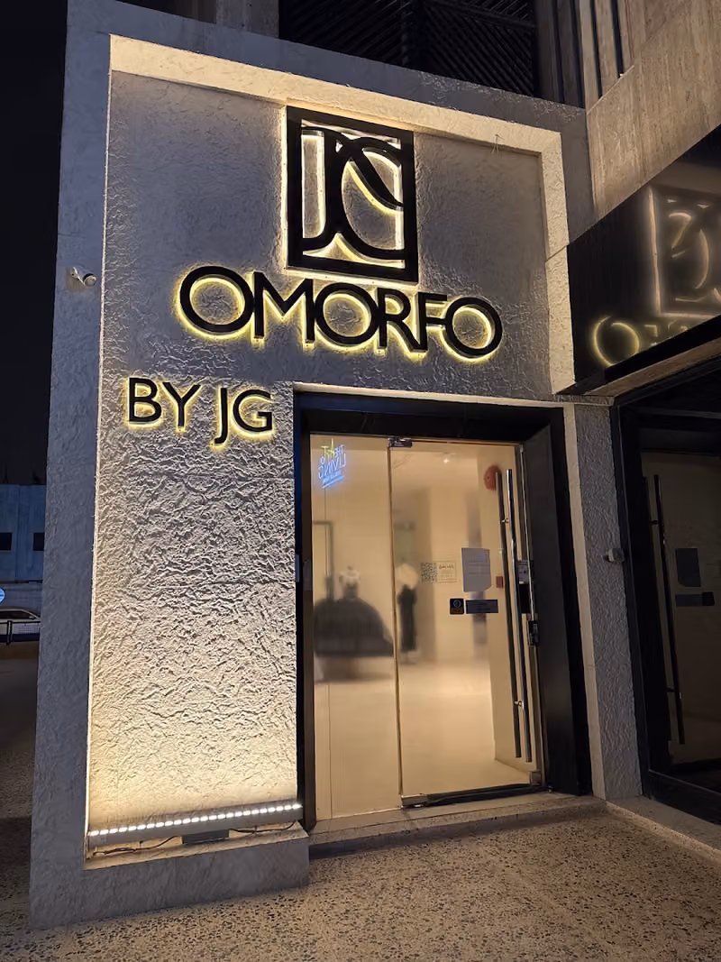 Omorfo By JG