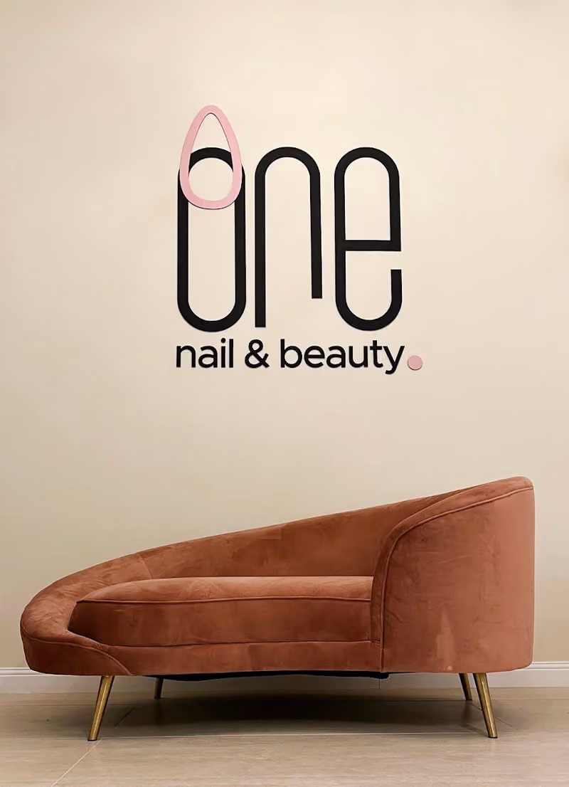 One Nail & Beauty صالون ون أظافر وتجميل
