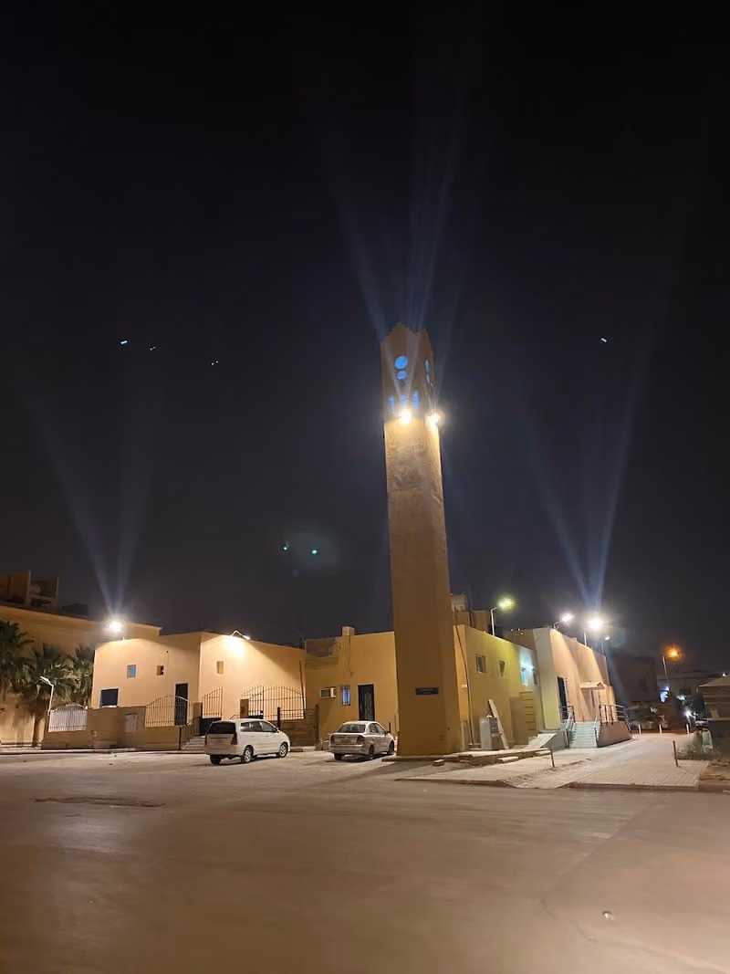 مسجد عبدالعزيز العثمان