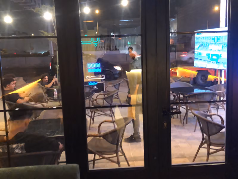 Parkway Cafe بارك واي كافيه