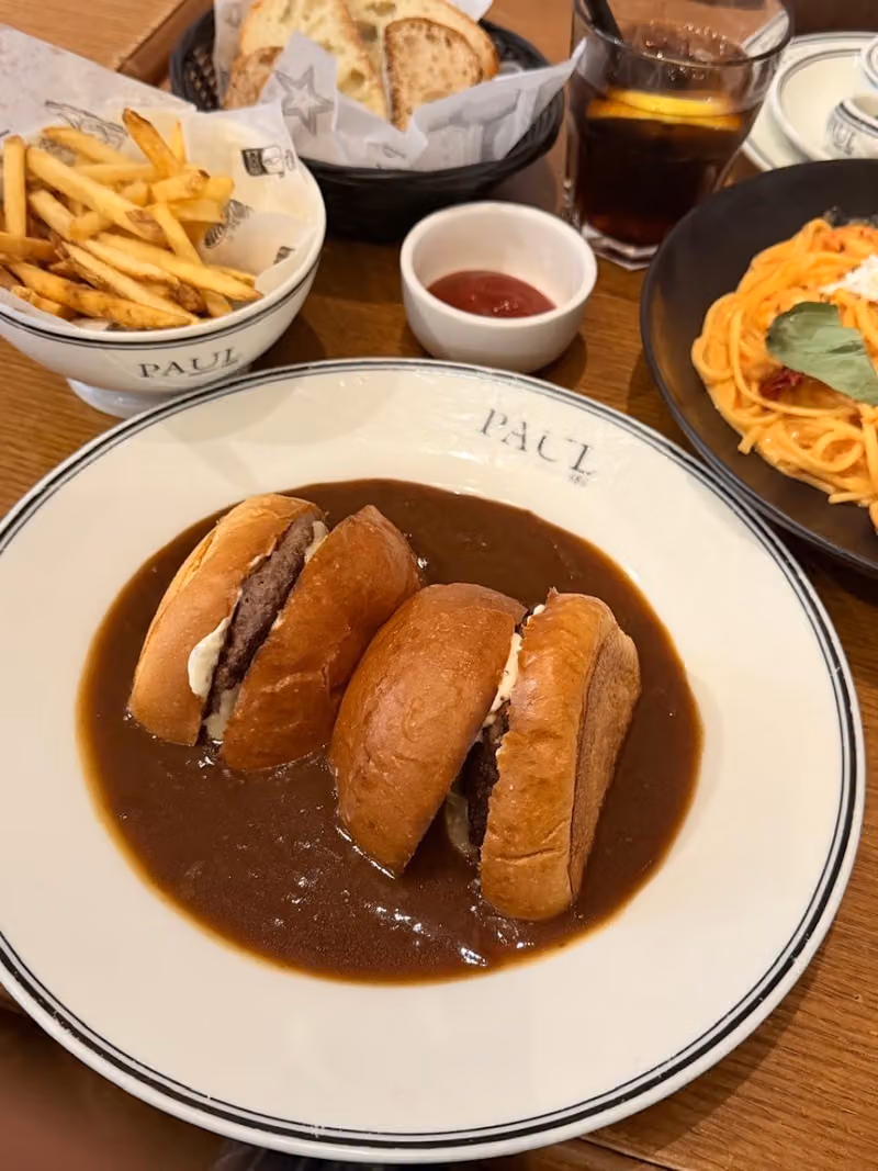 PAUL Bakery & Restaurant