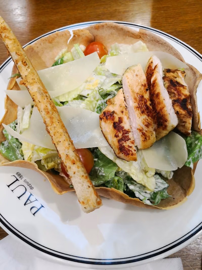PAUL Bakery & Restaurant