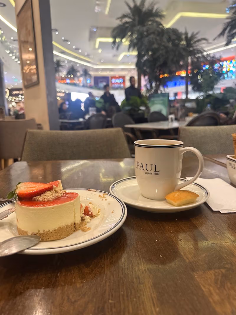 Paul Cafe