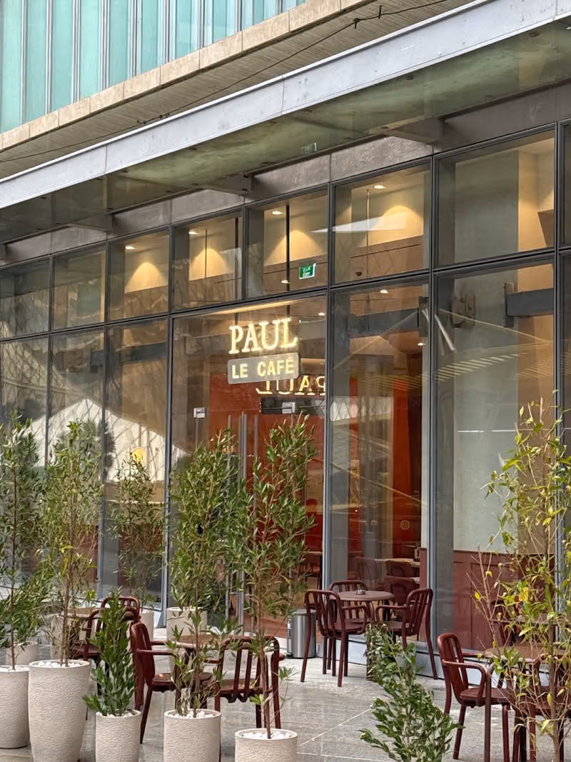 PAUL Le Café