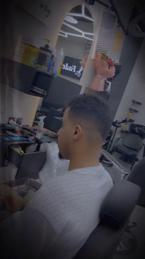 Perfect Fade Salon حلاق بيرفكت فايد