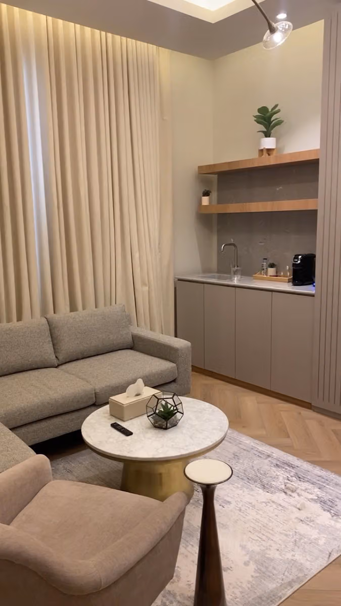 PILO Serviced Apartments