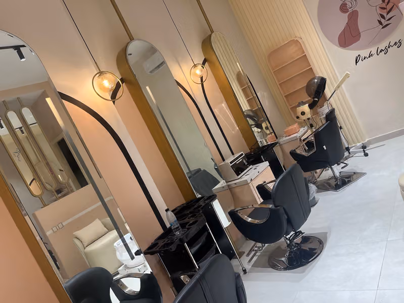Pink Lashes Salon
