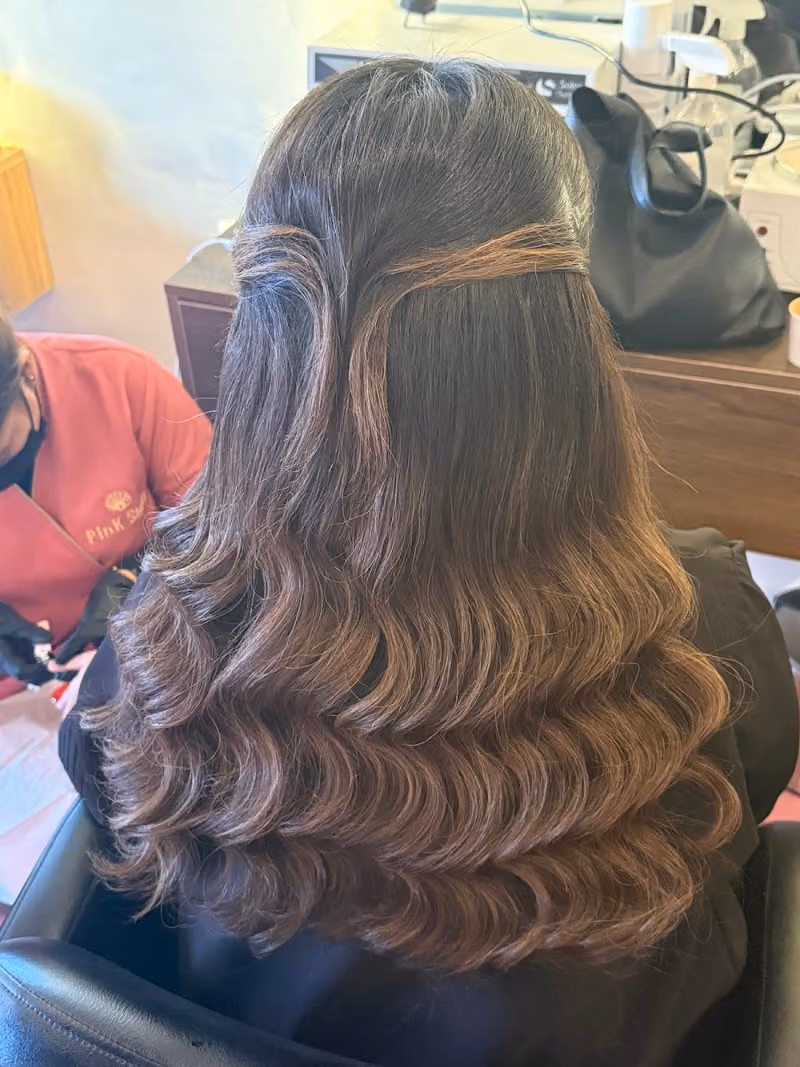 Pink Shell Salon & Spa الصدفة الورديه