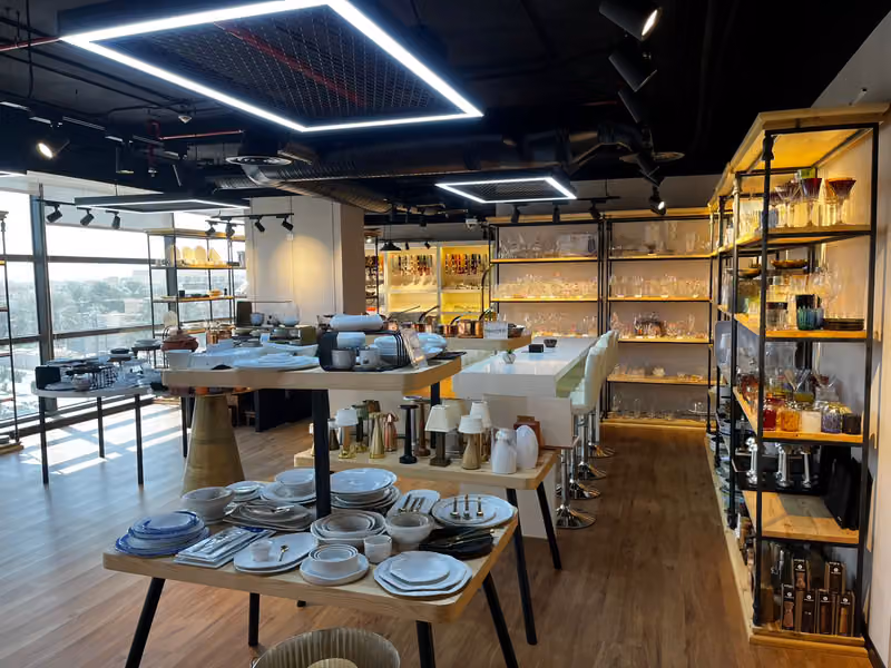 Pioneer Horeca - Hotel & Restaurant Supplies