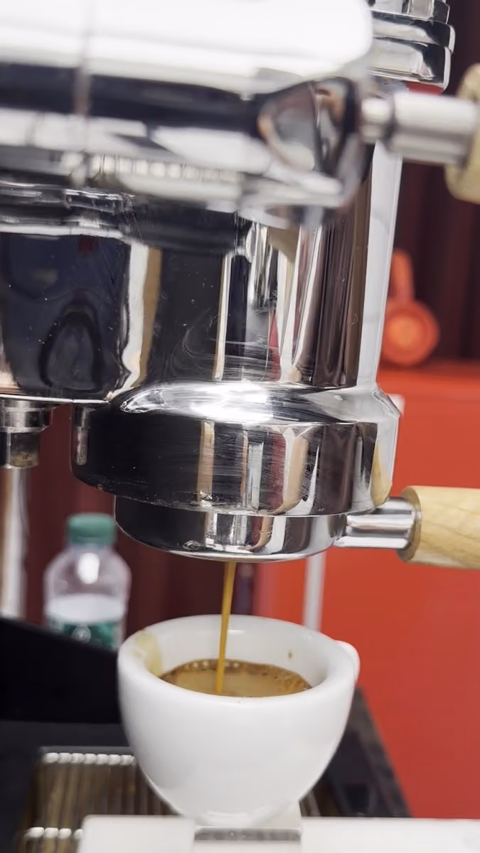 Pivot - Espresso Boutique