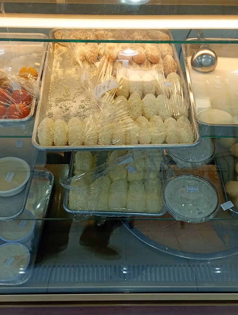 বাংলা ঘর রেষ্টুরেন্ট