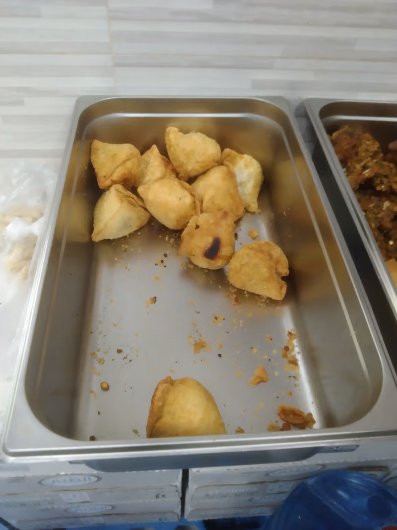 বাংলাদেশী হোটেল