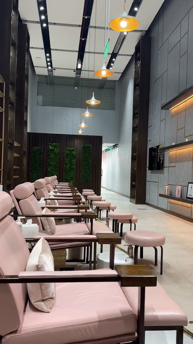 Plush Nail Boutique