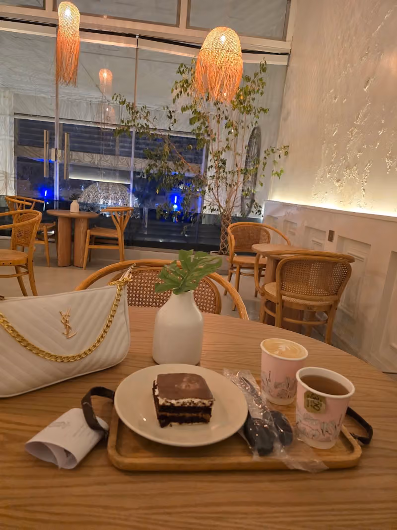 PUBLIC CAFE