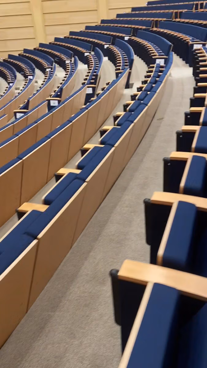 قاعة المؤتمرات بمدينة الملك عبدالعزيز للعلوم والتقنية، مبنى ٣٦