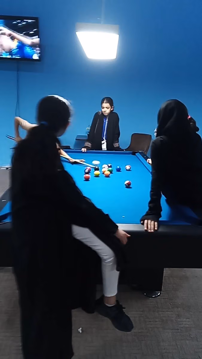FRA Coffee shop & billiards