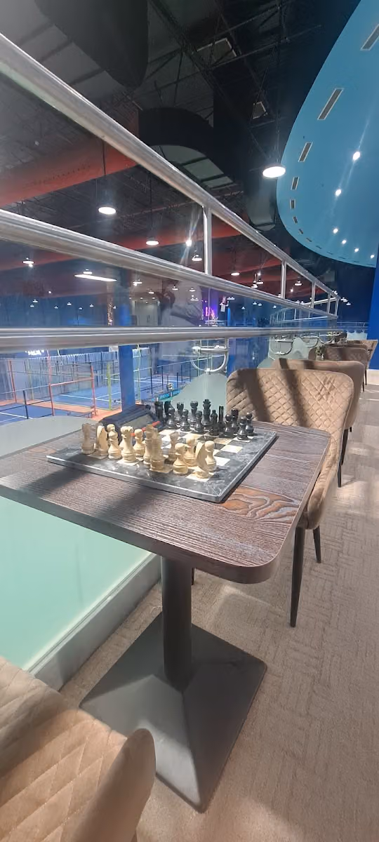 FRA Coffee shop & billiards