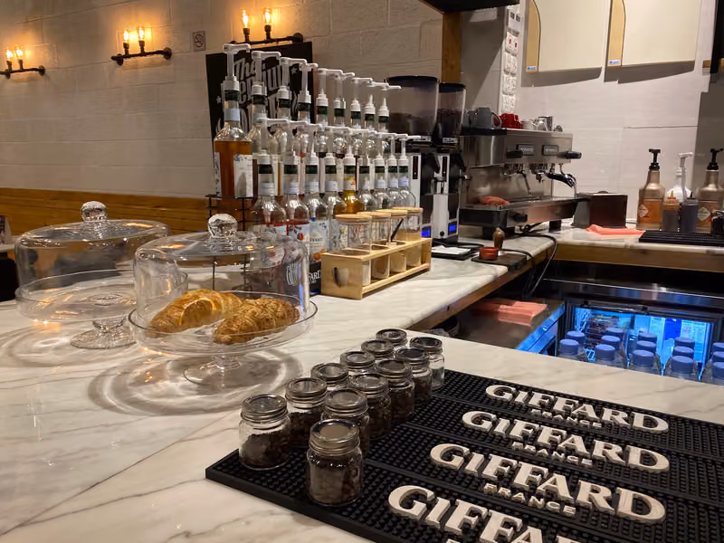 قهوة سبس sips coffee