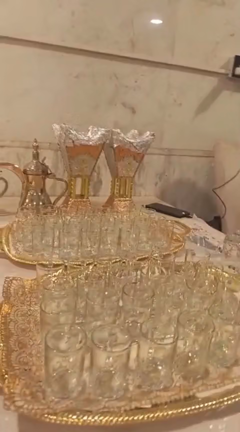 قهوجي وصبابين