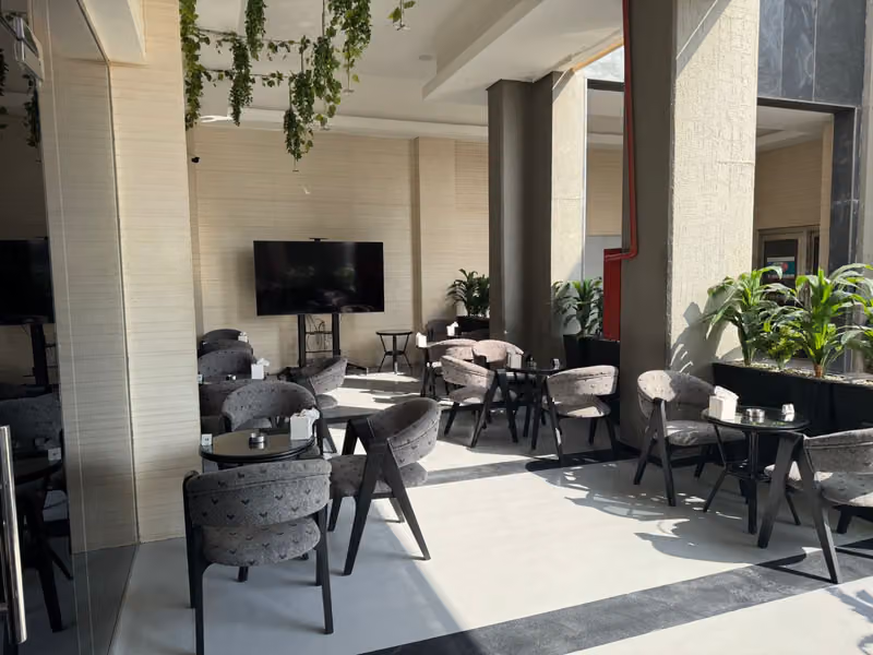 قلوس لاونج Gloss lounge