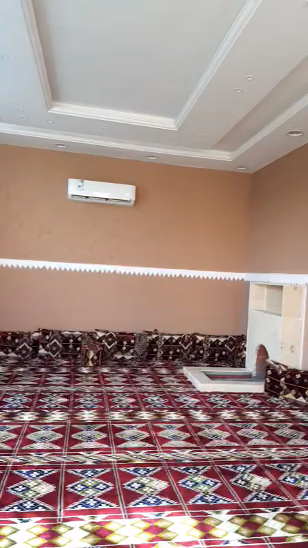 قمة المملكة