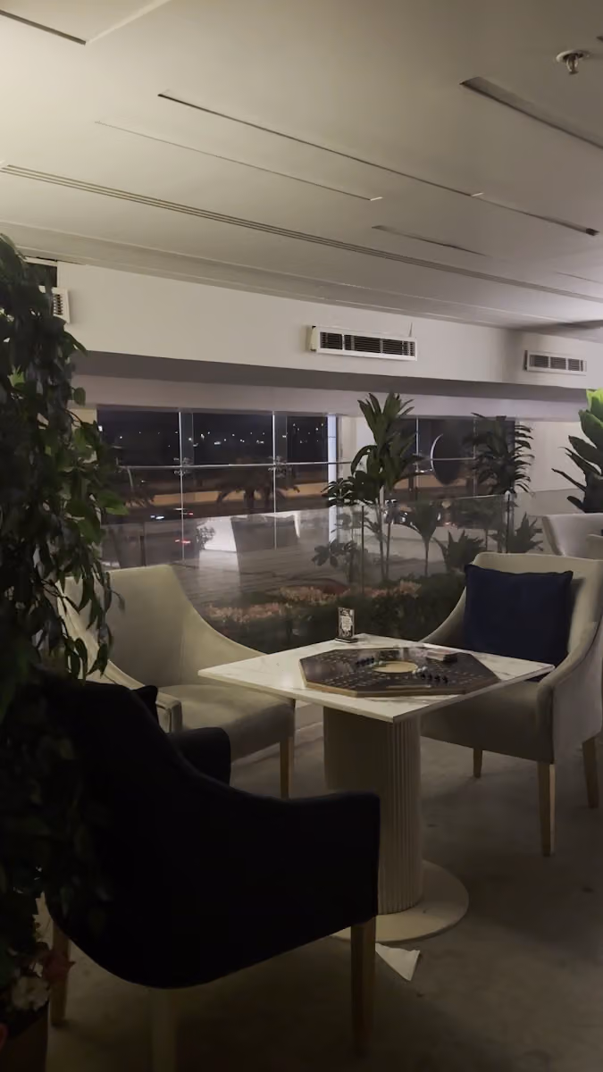 Qamra Lounge