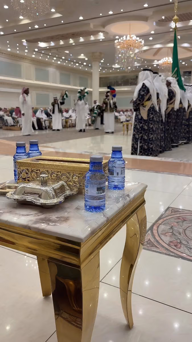 قصر الأسطورة للإحتفالات